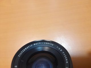 Objetivo Contax Yashica, Sigma 24mm 2.8