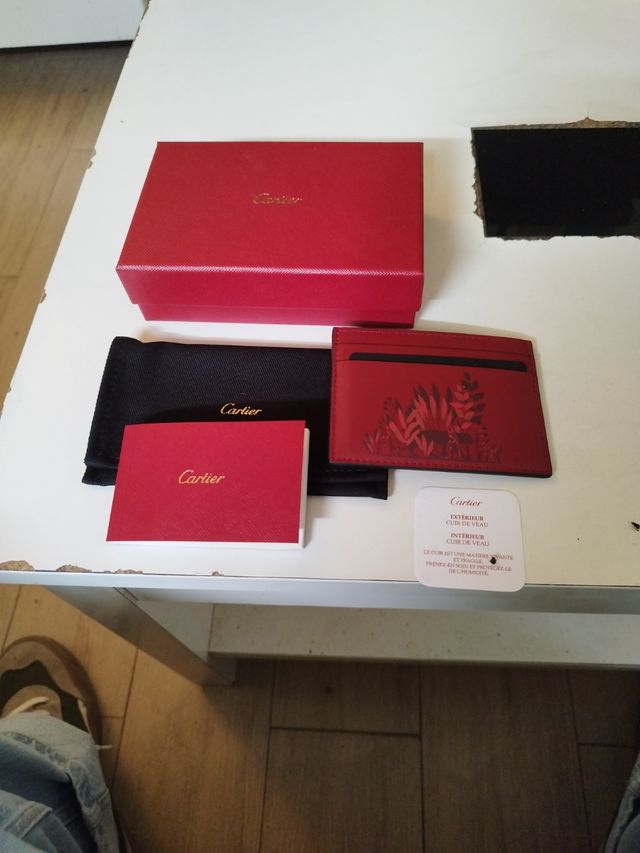 Tarjetero Cartier