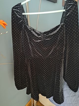 Mono terciopelo Bershka 