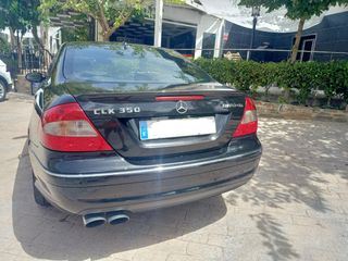 Mercedes-Benz  CLK 2005