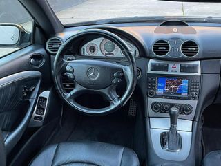 Mercedes-Benz  CLK 2005