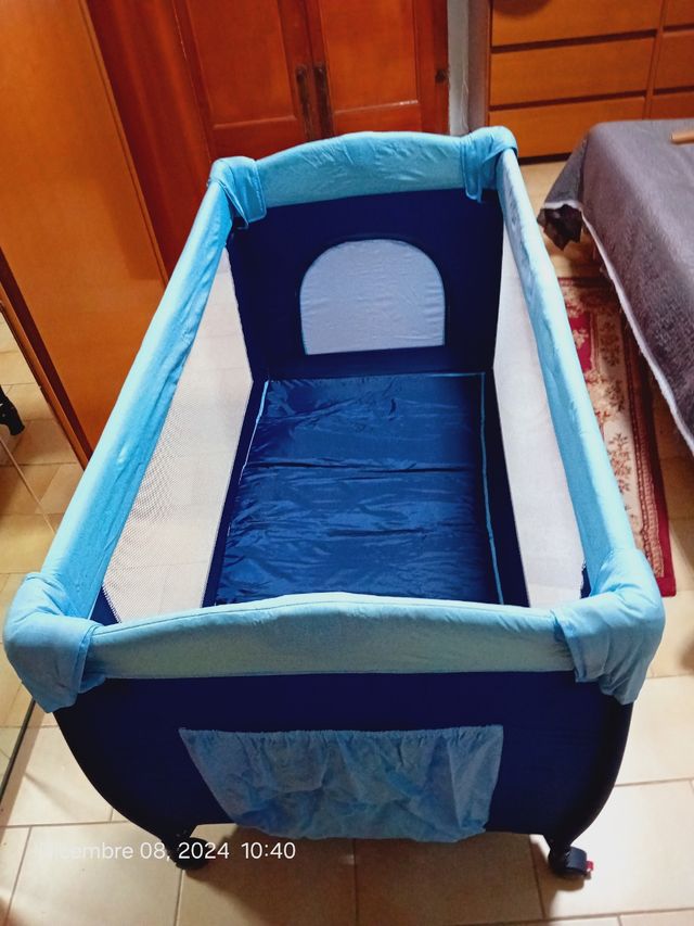 Lettino da viaggio blu