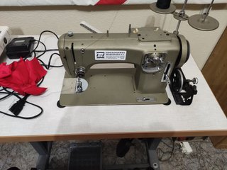 MAQUINA COSER REFREY