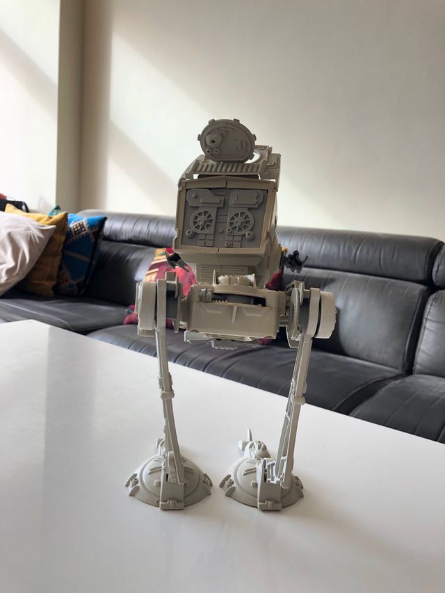 AT ST STAR WARS. Scout Walker Kenner