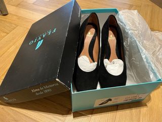 Zapato de salon ante negro FLAVIO. Talla 38