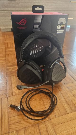 Cuffie Gaming Asus Rog Delta S Animate 