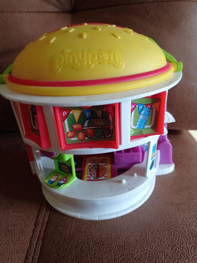 Hamburguesería Pin y pon