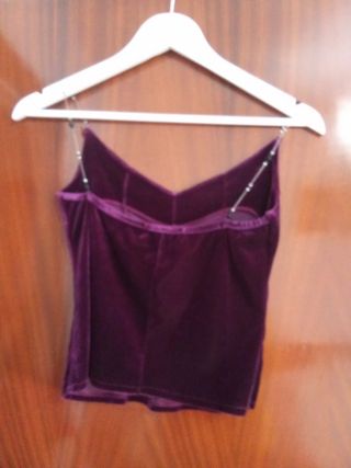 Conjunto de terciopelo corpiño y falda