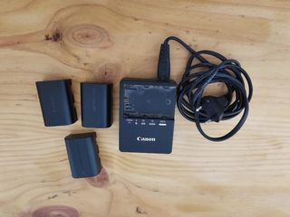 Equipo CANON 7D con objetivos