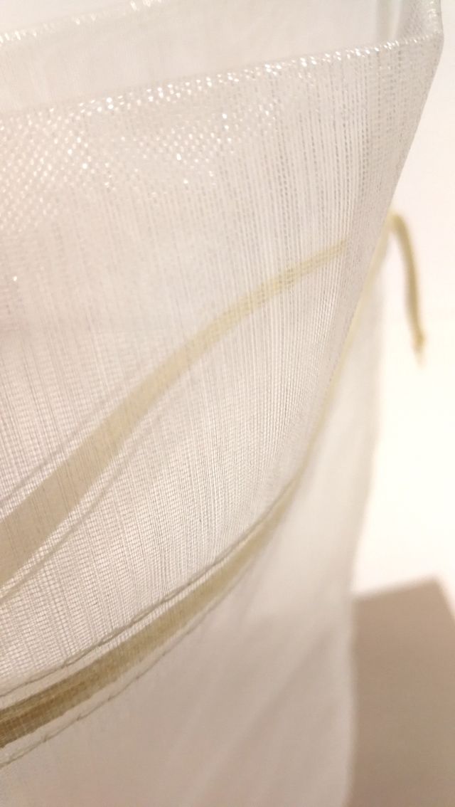 Fundas de tela semitransparente con lacito