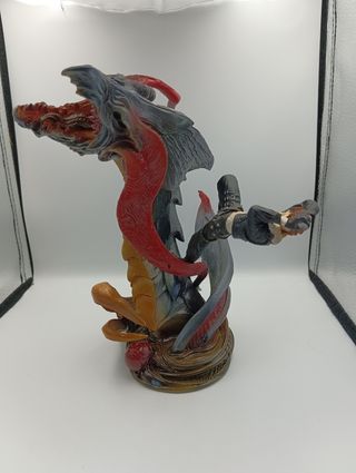 Squall Leonhart y Bahamut. Kotobukiya 0098