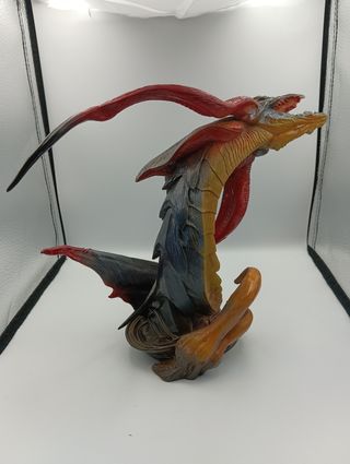 Squall Leonhart y Bahamut. Kotobukiya 0098