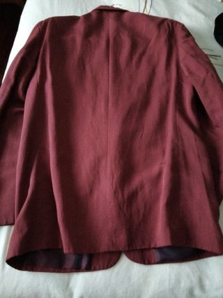 Chaqueta  granate hombre poco uso