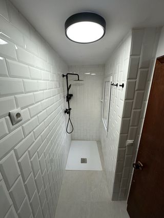 REFORMAS INTEGRALES Y SERVICIO MANITAS