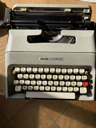Olivetti lettera 35 i