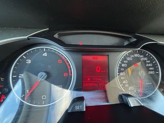 Audi A4 2008 2.0 TDI 143 CV