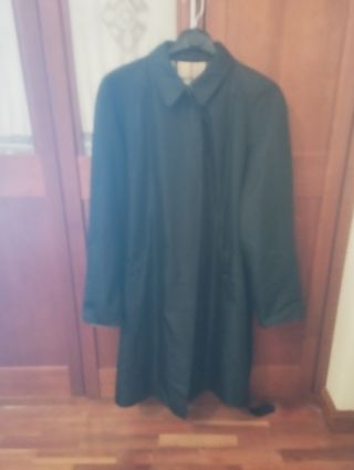 Gabardina Burberry mujer. Talla 46. Lujo. 