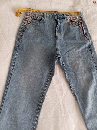Pantalón tejano Desigual