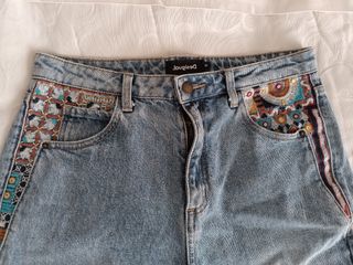 Pantalón tejano Desigual