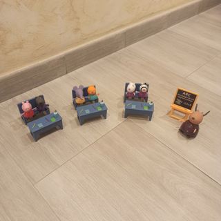 Escuela Peppa pig