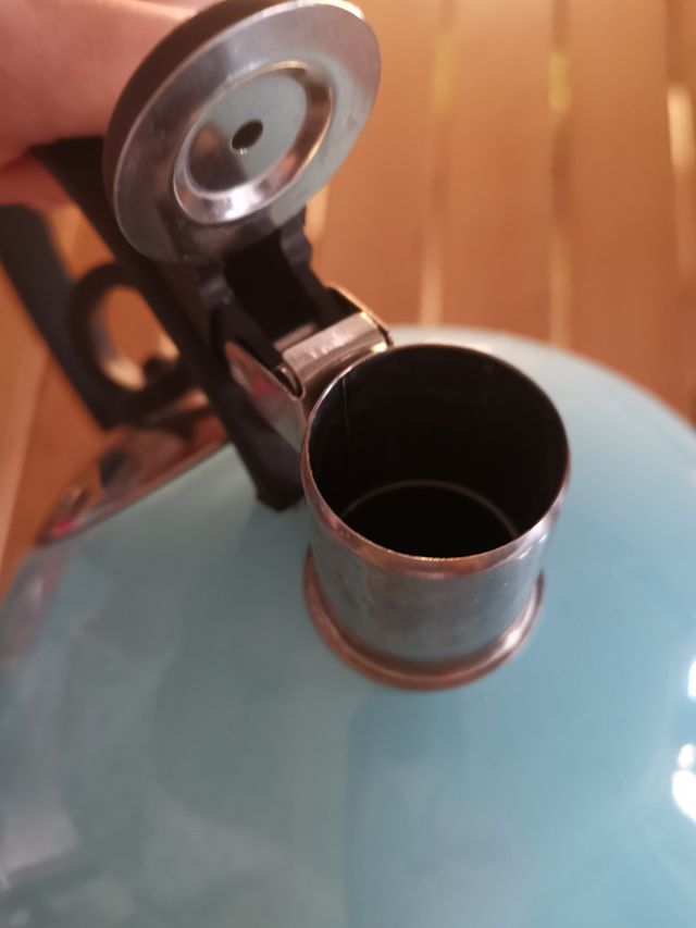 Bollitore in acciaio vintage