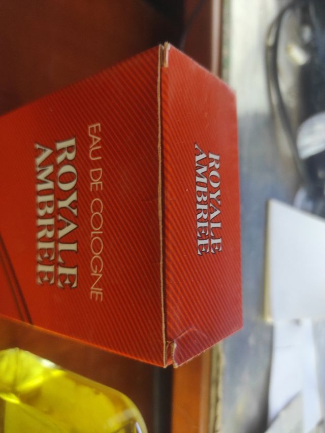 Colonia royale ambrée de legrain