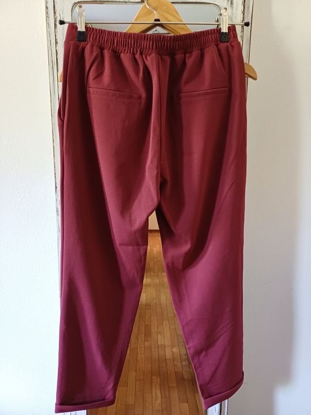 Pantaloni vinaccia 