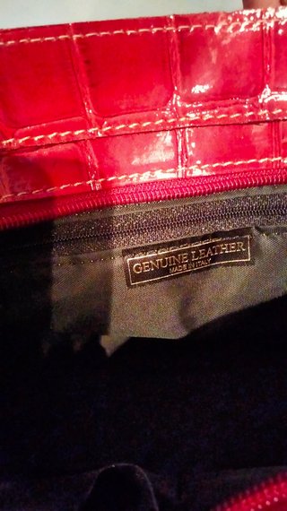 BORSA ROSSA IN PELLE