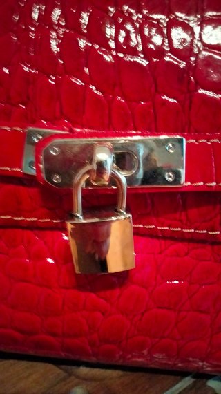 BORSA ROSSA IN PELLE