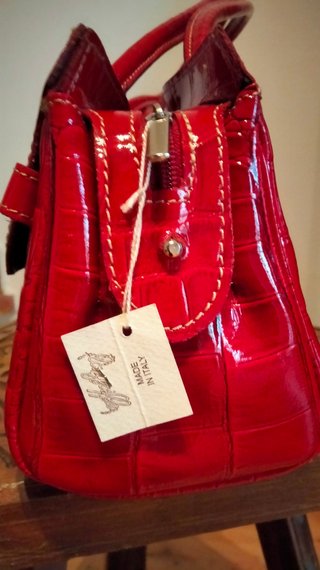 BORSA ROSSA IN PELLE