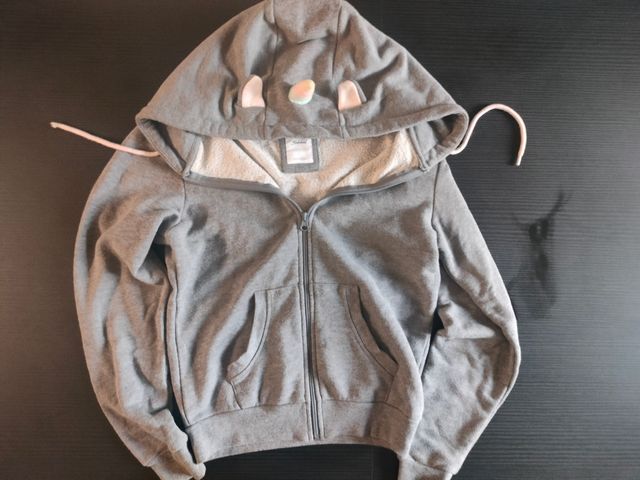 Felpa ragazza baby-unicorno Subdued di seconda mano per EUR su