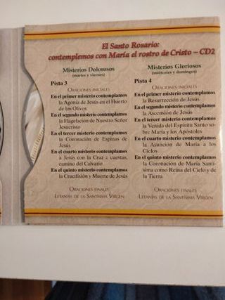 Vendo objetos religiosos