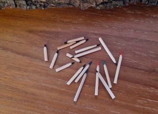 Lapices colores madera miniatura. Precio 2 unidad