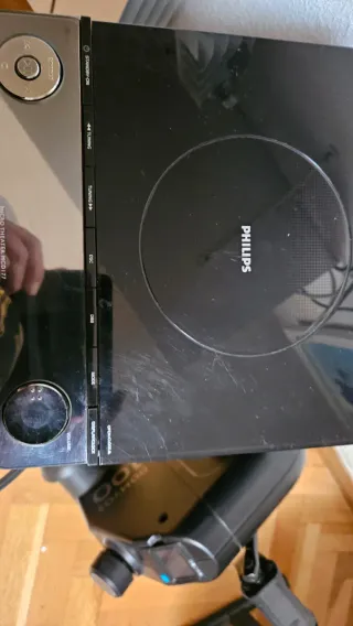 Microcadena Philips DVD usb