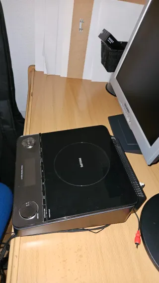 Microcadena Philips DVD usb