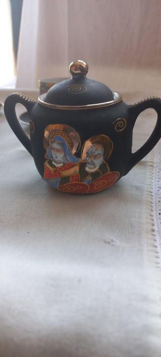 Antiguo juego de té/café, porcelana japonesa