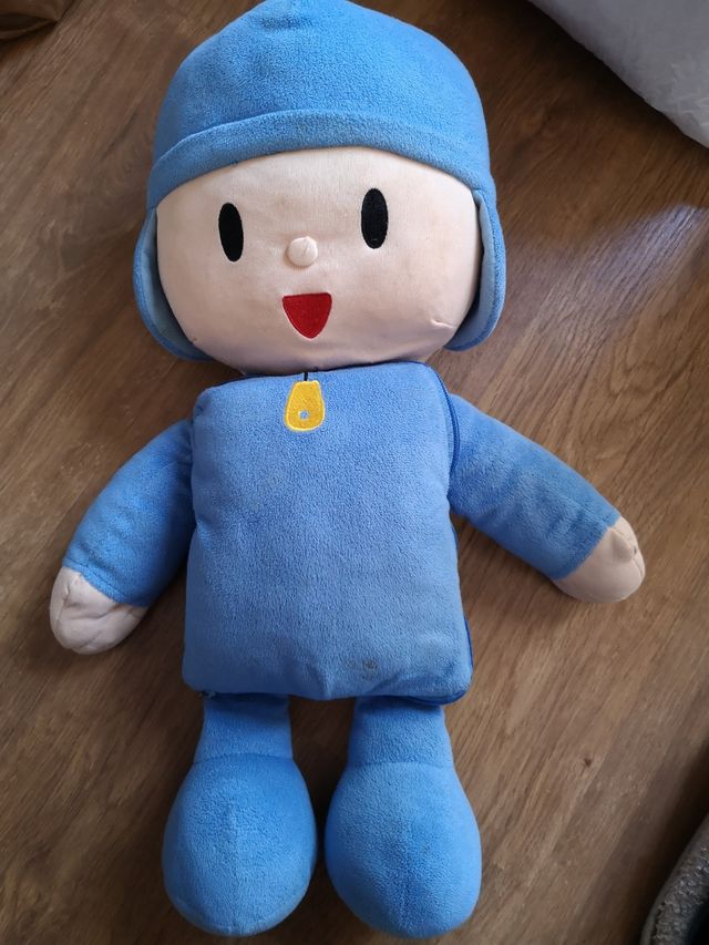 Peluche grande Pocoyo de segunda mano por 10 EUR en San Juan de