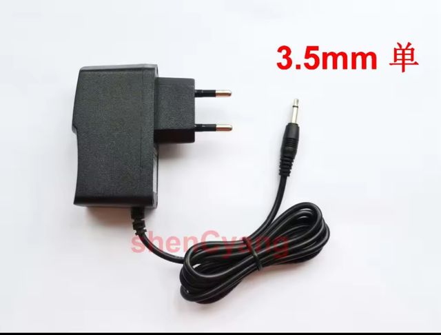 Adaptador/ Cargador 3.5mm