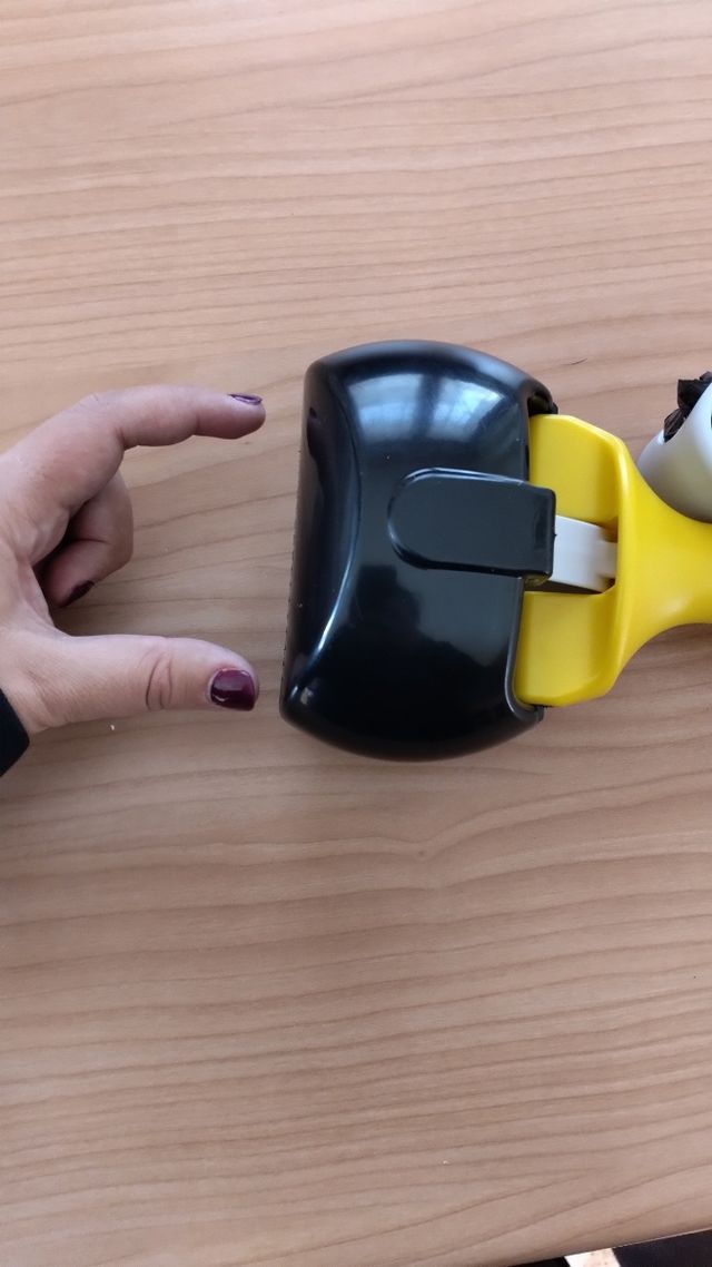 Racchetta raccogli Ca💩💩a