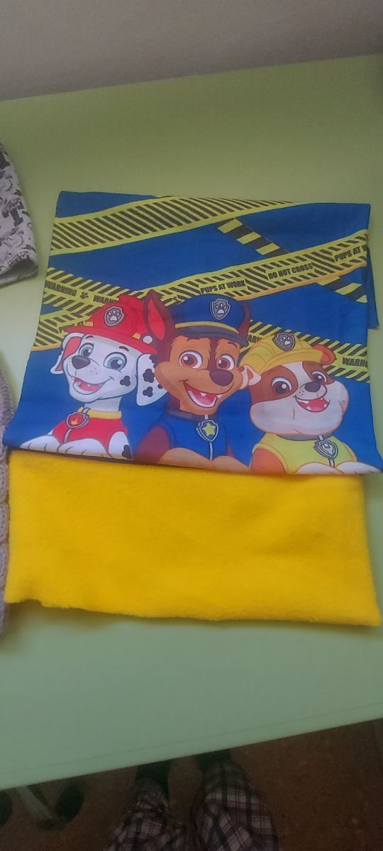 Conjunto gorro y cuellos de bufanda