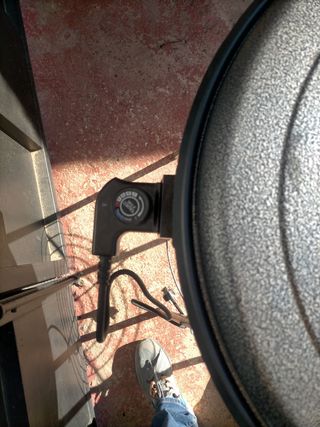 Barbacoa eléctrica gris
