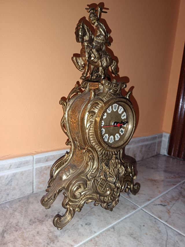 Reloj de bronce