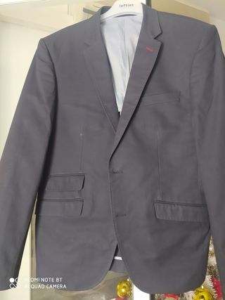Varias prendas de hombre