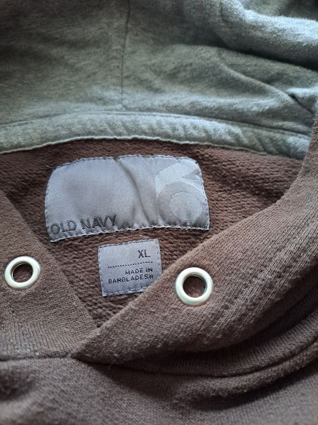 Sudadera  de hombre capucha  y bolsillo