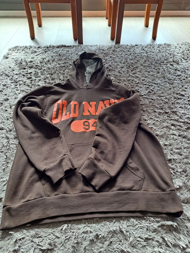 Sudadera  de hombre capucha  y bolsillo