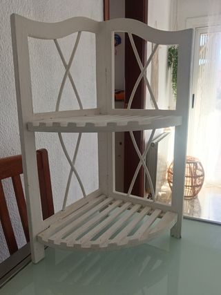 Estantería preciosa antigua