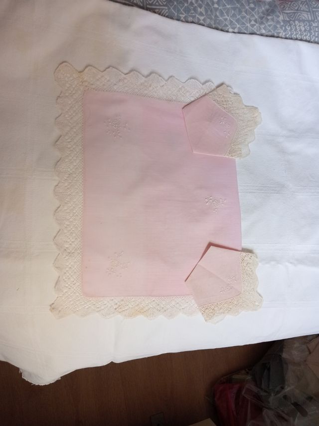 Antiguo mantel 2 servicios , tú y yo.