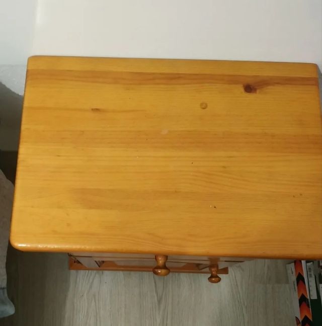 Dormitorio(cabecero+mesita+baúl)