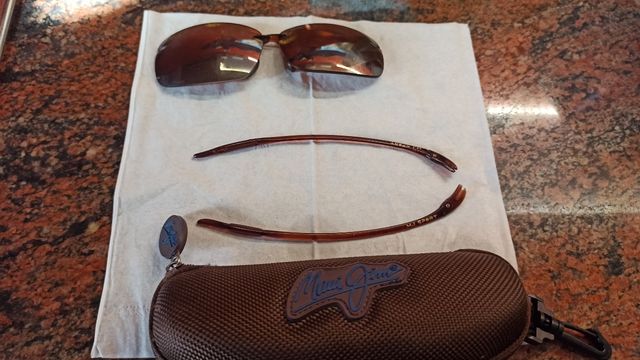Basette e occhiali Maui Jim