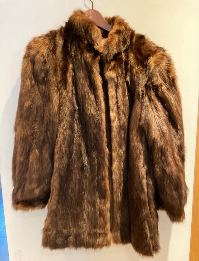 Abrigo de piel vintage de sastrería